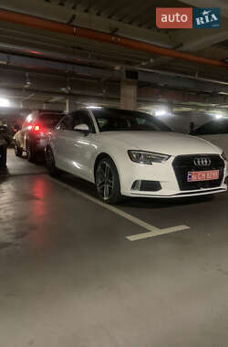 Седан Audi A3 2018 в 