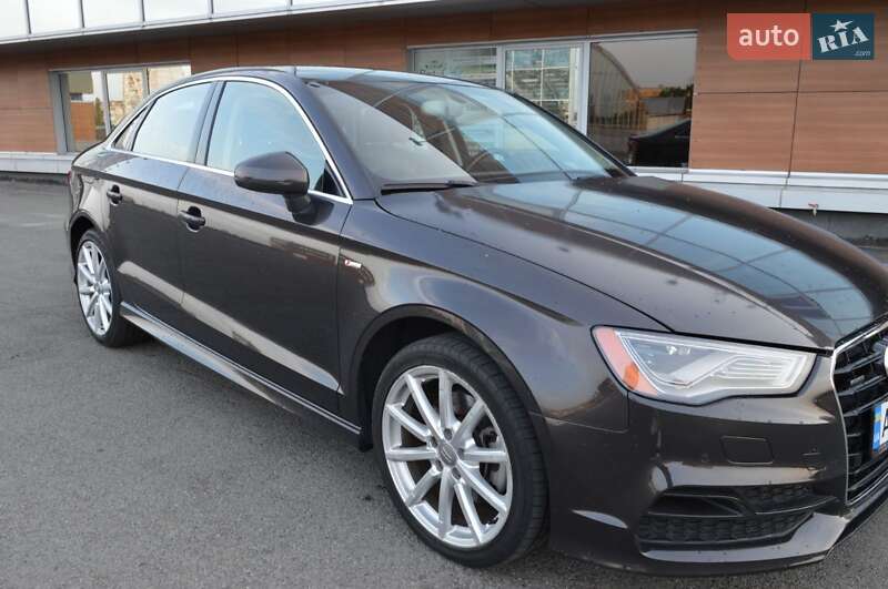 Седан Audi A3 2014 в 