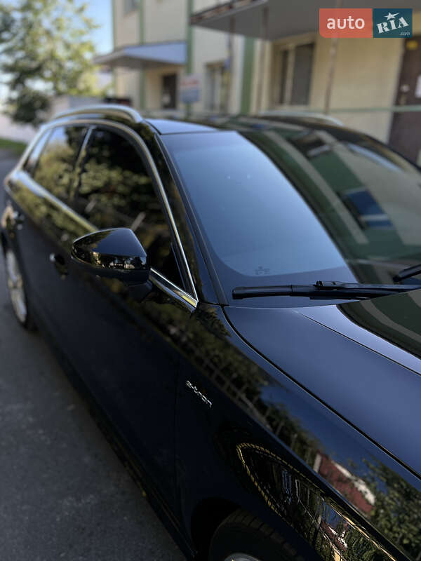 Седан Audi A3 2017 в Ровно