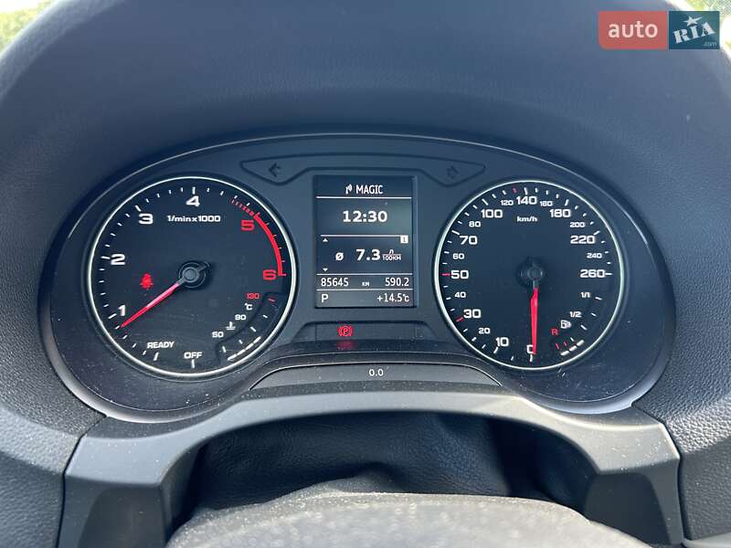 Седан Audi A3 2016 в Ирпене