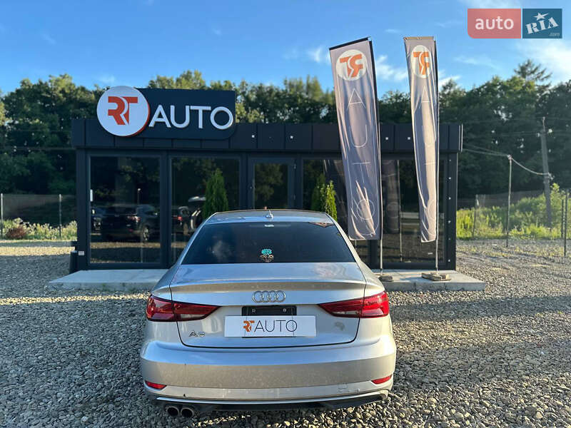 Седан Audi A3 2017 в Львові