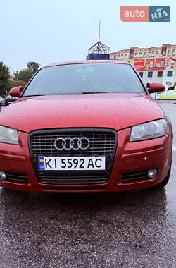 Хэтчбек Audi A3 2005 в 