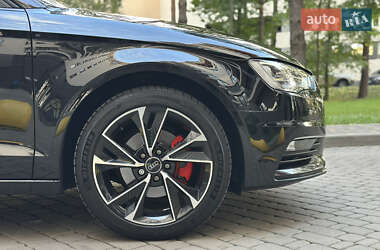 Седан Audi A3 2015 в 