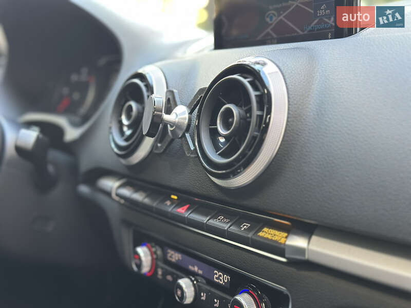Седан Audi A3 2015 в Киеве фото 72 Седан Audi A3 2015 в Киеве