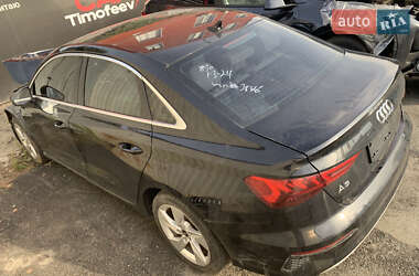 Седан Audi A3 2022 в 