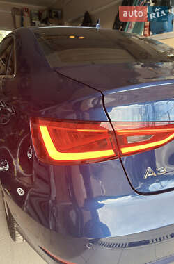 Седан Audi A3 2015 в 