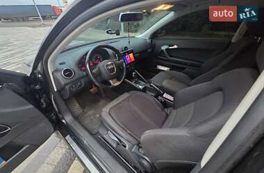 Хетчбек Audi A3 2005 в 