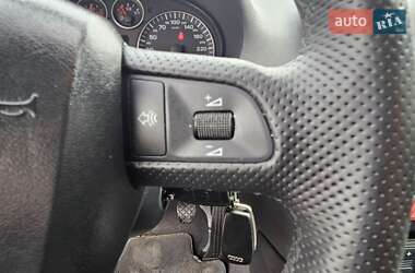 Хэтчбек Audi A3 2006 в 
