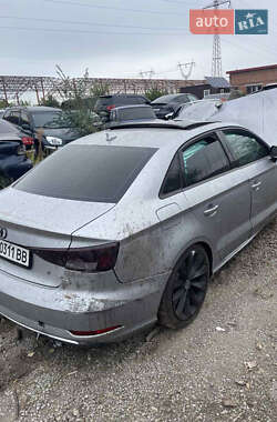 Седан Audi A3 2017 в Днепре