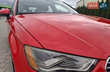 Хетчбек Audi A3 2015 в 