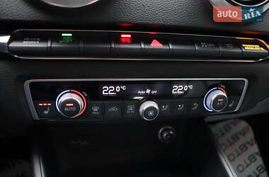 Хэтчбек Audi A3 2018 в 