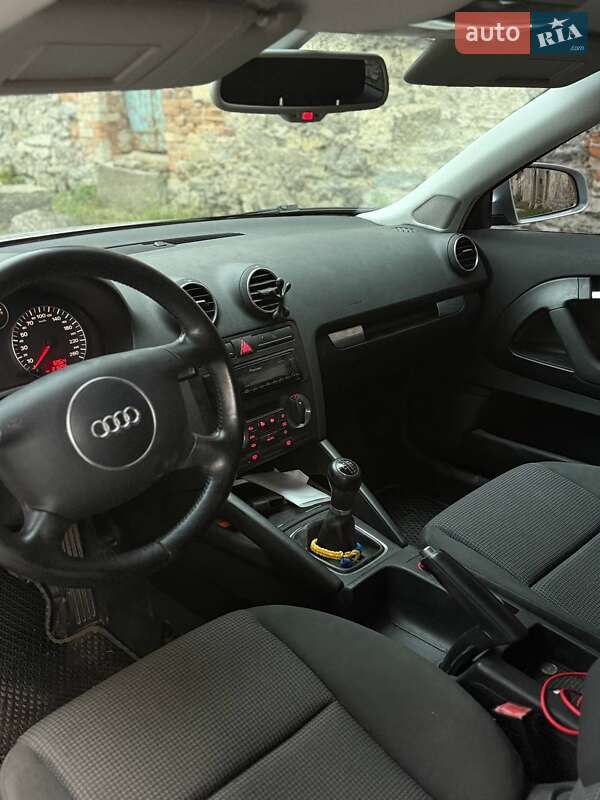 Хэтчбек Audi A3 2003 в Каменец-Подольском фото 5 Хэтчбек Audi A3 2003 в Каменец-Подольском