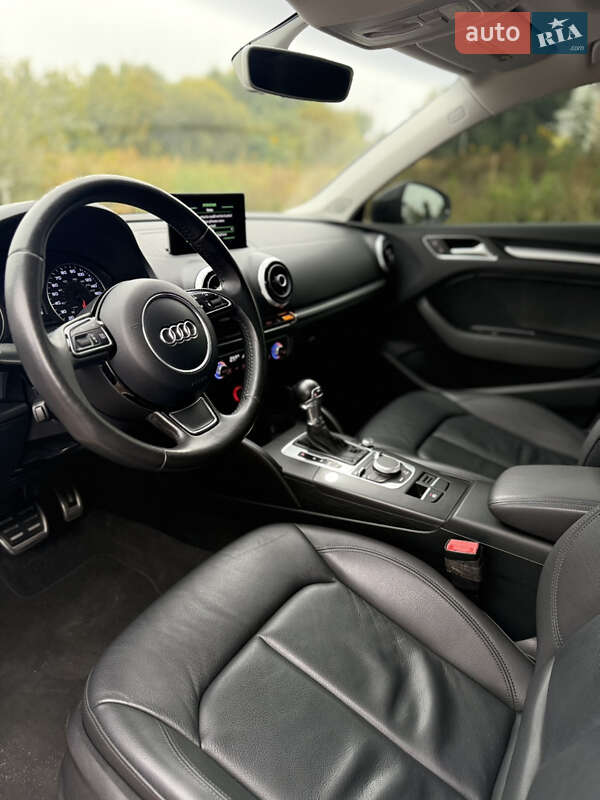 Седан Audi A3 2015 в Києві