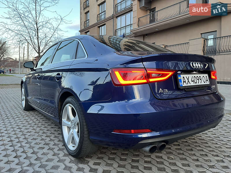 Седан Audi A3 2015 в Харькове