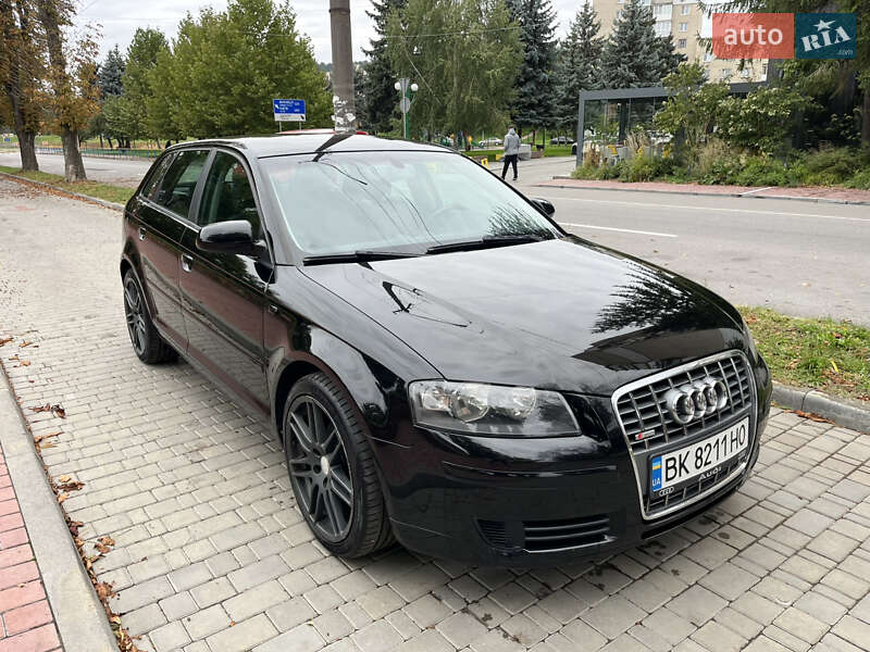 Хетчбек Audi A3 2005 в Могилів-Подільському
