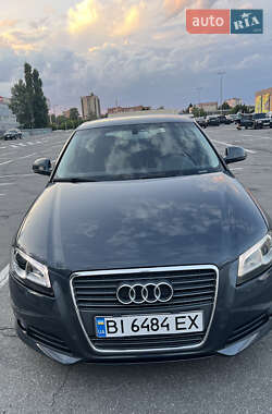 Хэтчбек Audi A3 2010 в Полтаве
