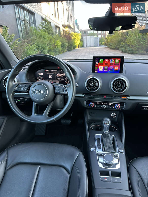 Кабріолет Audi A3 2018 в Києві