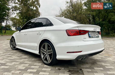 Седан Audi A3 2016 в 