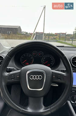 Хетчбек Audi A3 2005 в 
