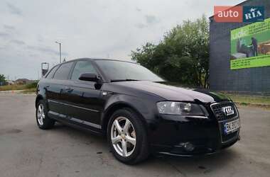 Хетчбек Audi A3 2006 в 