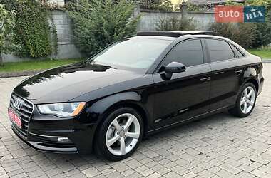Седан Audi A3 2016 в Ровно