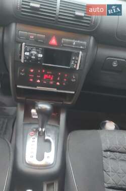 Хэтчбек Audi A3 2002 в 