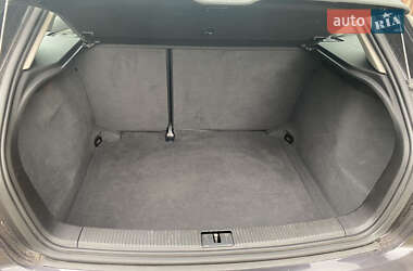 Хэтчбек Audi A3 2004 в 