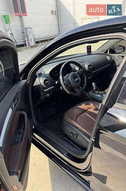 Седан Audi A3 2014 в 