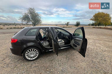 Хэтчбек Audi A3 2005 в 
