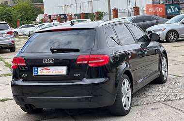 Хэтчбек Audi A3 2009 в 