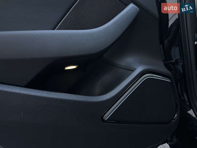 Хэтчбек Audi A3 2016 в Киеве