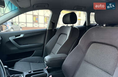 Хэтчбек Audi A3 2004 в 