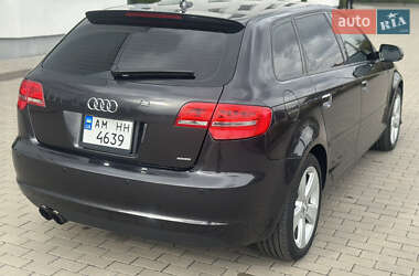 Хэтчбек Audi A3 2010 в 