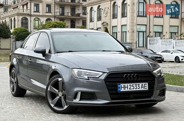 Седан Audi A3 2016 в 