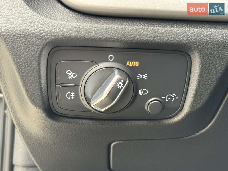 Седан Audi A3 2016 в Одессе