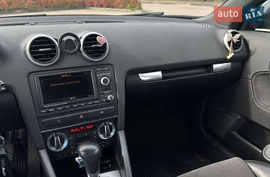 Хетчбек Audi A3 2009 в 