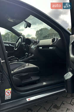 Хетчбек Audi A3 2009 в 