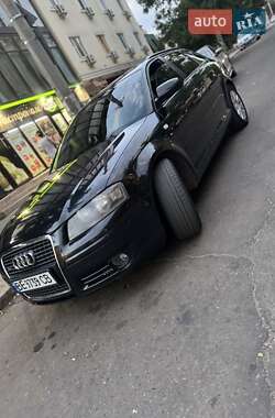 Хэтчбек Audi A3 2005 в 