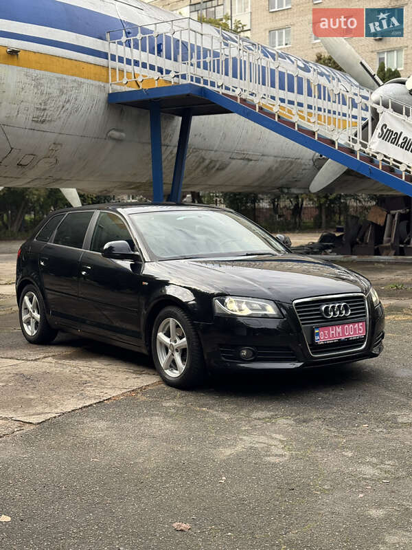 Хэтчбек Audi A3 2008 в Луцке фото 10 Хэтчбек Audi A3 2008 в Луцке