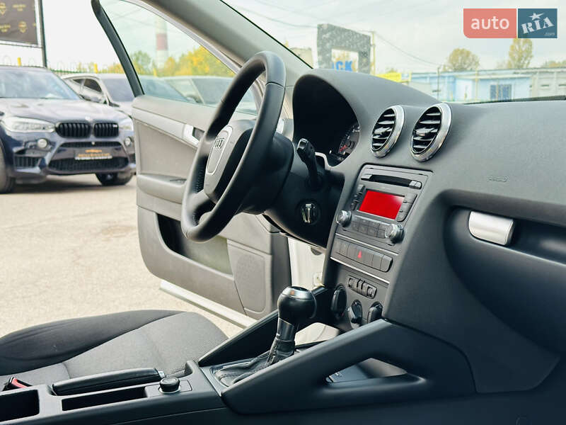 Хэтчбек Audi A3 2013 в Харькове