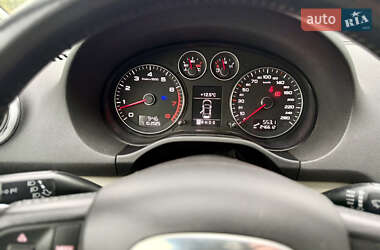 Хэтчбек Audi A3 2009 в 