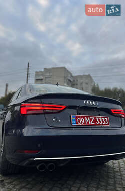 Седан Audi A3 2018 в 