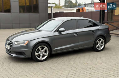 Седан Audi A3 2015 в 