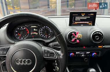 Седан Audi A3 2015 в 