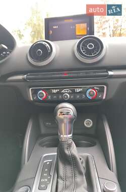 Седан Audi A3 2018 в 