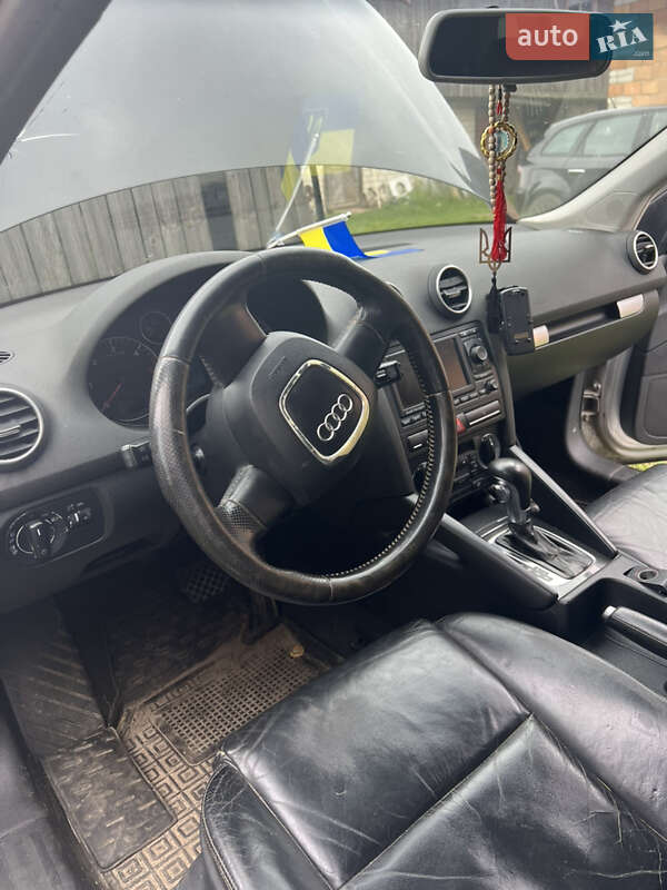 Хетчбек Audi A3 2006 в Дубровиці
