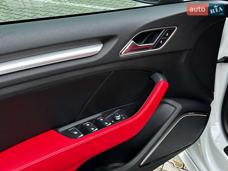 Кабріолет Audi A3 2018 в Чернівцях