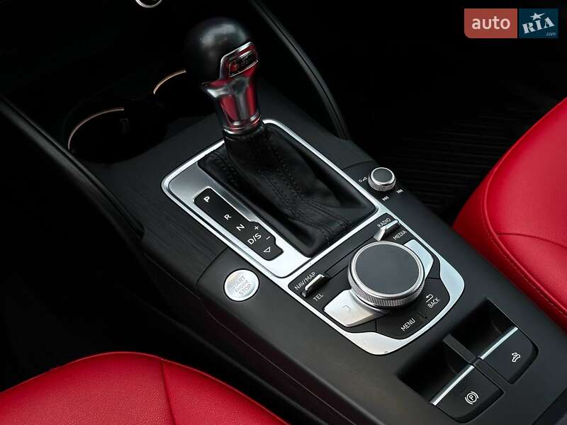 Кабріолет Audi A3 2018 в Чернівцях