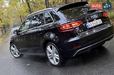 Хетчбек Audi A3 2017 в 