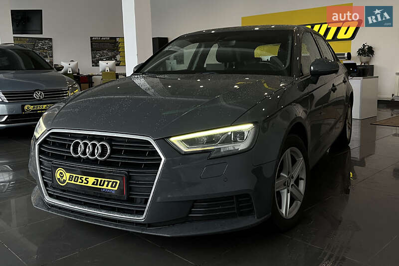 Хэтчбек Audi A3 2019 в Шептицькому